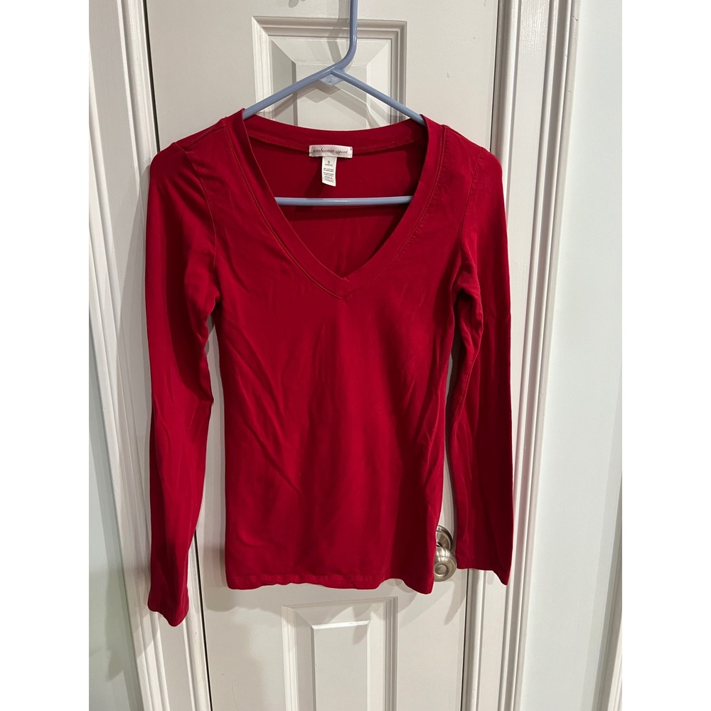Ambiance Apparel Womens Red V-Neck Long Sleeve T-Shirt Cotton Blend Small 62900